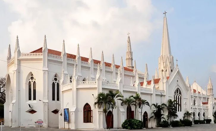 Santhome Cathedral Basilica, Chennai, Tamil Nadu - Vushii.com Santhome Cathedral Basilica, Chennai, Tamil Nadu - Vushii.com